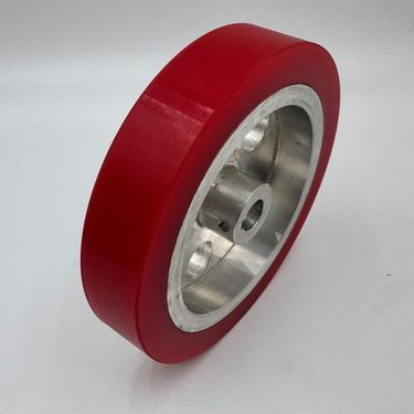 驅(qū)動滾筒與聚氨酯膠輪 工業(yè)輸送系統(tǒng)中的關(guān)鍵組合